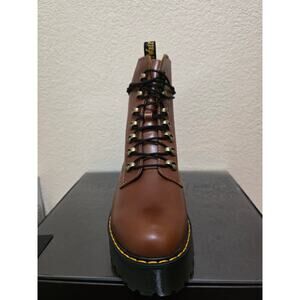 Dr. Martens Leona Womens Platform Ankle Combat Boot Sz 8